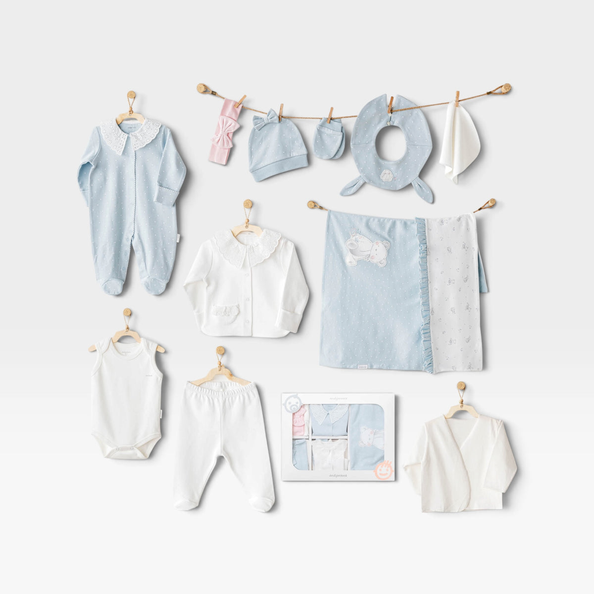 "Cuddly Bunny" 10 Pieces Newborn Hospital Set