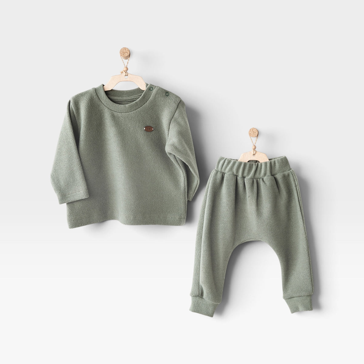Aly Set-green
